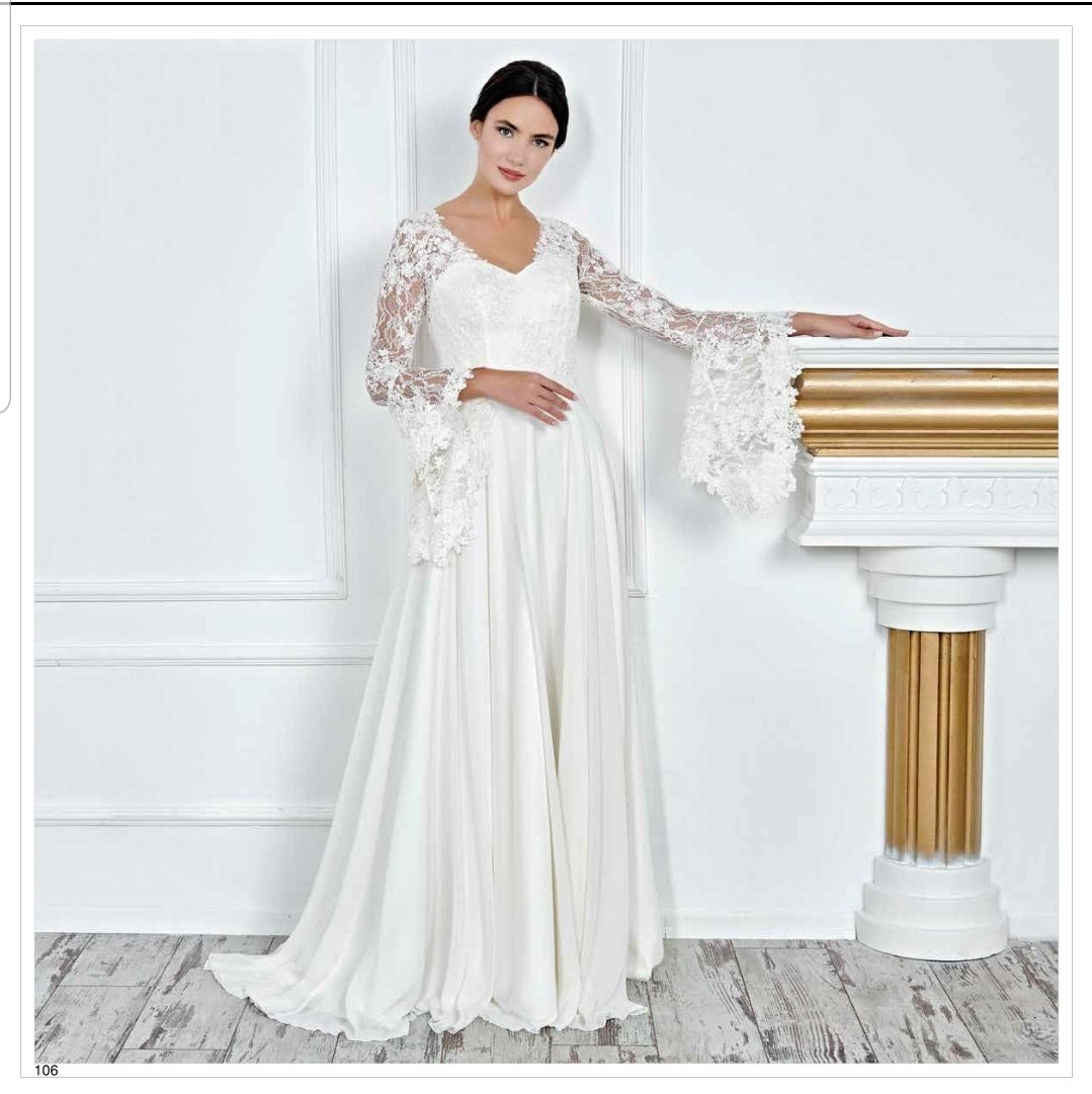 A-Linien Brautkleid mit Trompetenärmeln